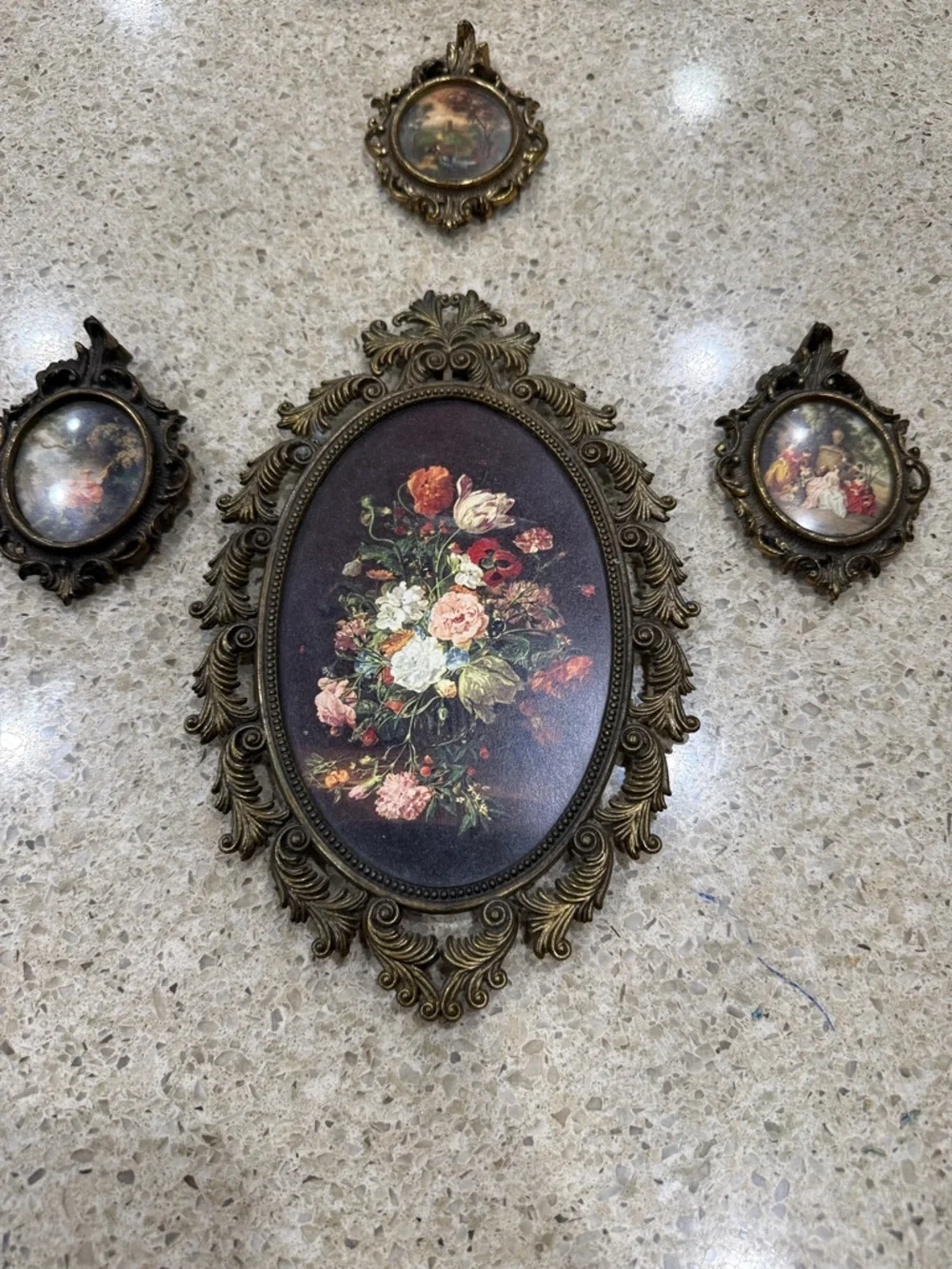 1950s - Made in Italy, Brass Vintage-Style Floral Wall Decor look ofAntique Gold - Picture 15 of 15